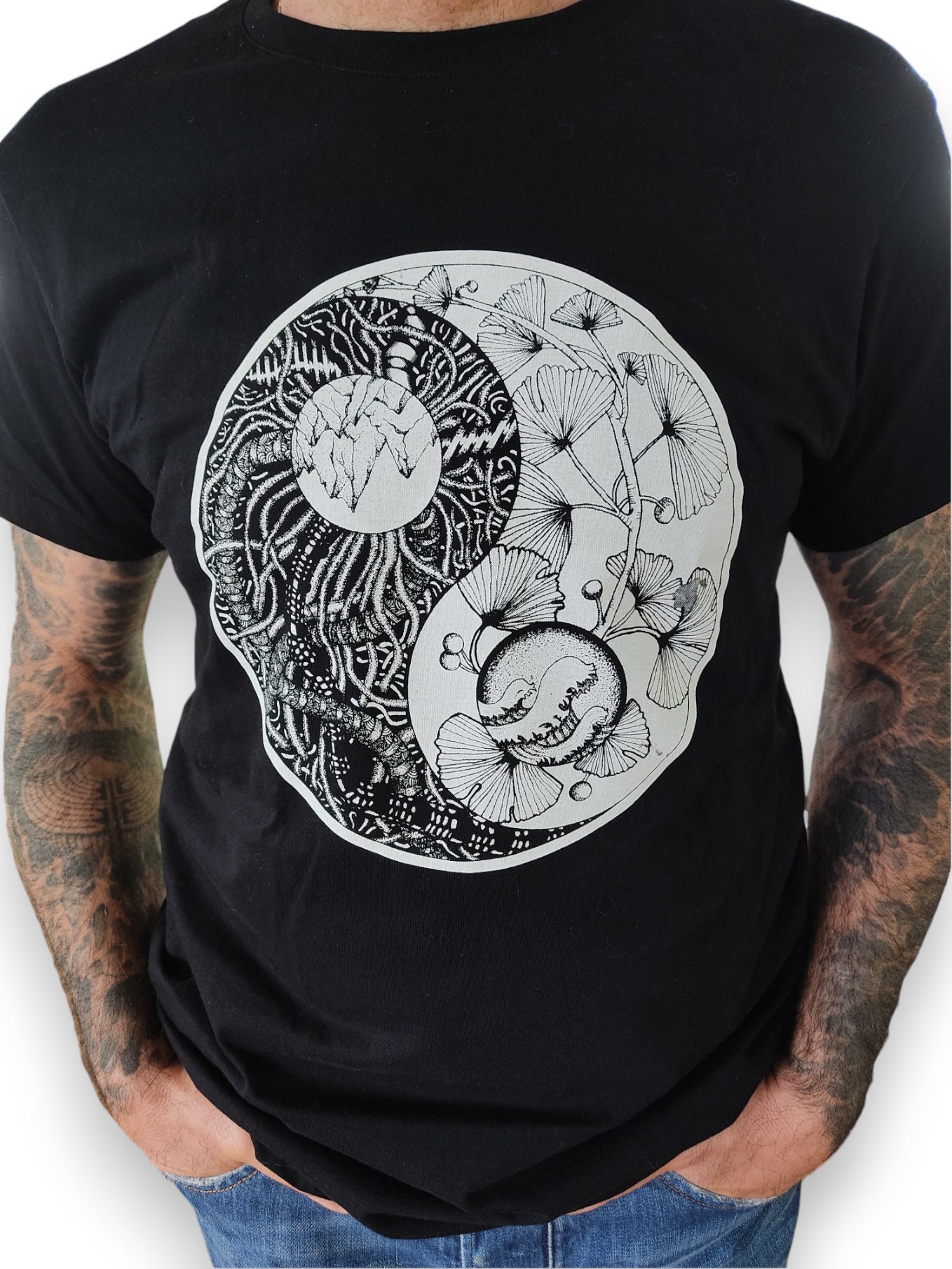 ●WEBHOUSE● 25SS Sparkle Yin Yang Tee Supreme Ying Yang Tee (FW23) - $40