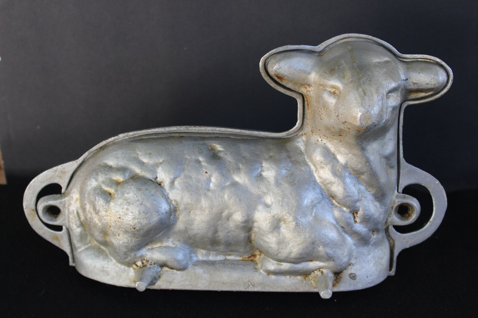 German Easter Lamb Cake Recipe and Lamb Cake Molds
