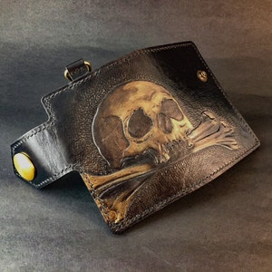 Totenkopf Leder Portemonnaie für Männer – Handgemachte Gothic Biker Geldbörse – Handgefertigte Dark Art Geldbörse – Geschenk für Ihn – Alternativer Stil