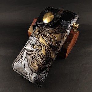 Handmade Japanese Oni Leather Wallet, Embossed Demon Mask, Samurai Style Accessory, Unique Tattoo-Inspired Gift