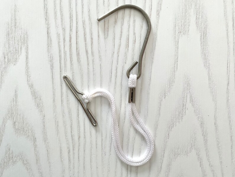 12 dozen Pattern hook hangers with cord for sloperspattern block
