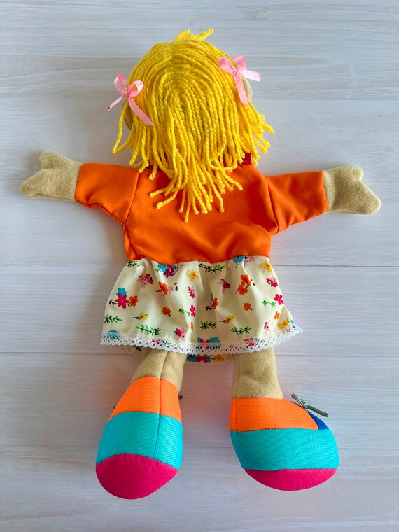 14 Katie, Peach Girl, Hand Puppet