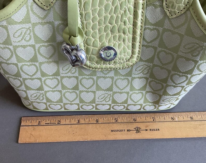NIB Brighton Rare Vintage Lime Green 90's Small Shoulder/ Hand Bag With Charm afbeelding 6
