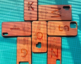 Personalisierte Name ROSE WOOD FLOWERS Handyhülle für iPhone 11/12/13/14 Pro, iPhone X/Xr/8,Samsung S8/S9/S10/S20/S21/S22/S23 Plus,Note 10/20