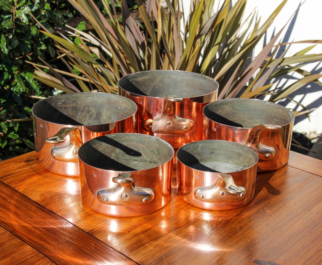 Set of 5 Heavy 5.85kg Vintage Copper Pans With Brass Handles and Copper