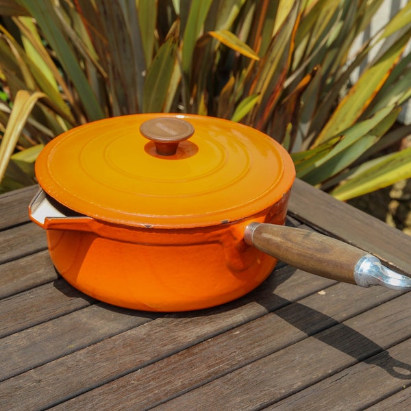 Poêlon Caquelon fonte émaillée Cousances Le Creuset Orange