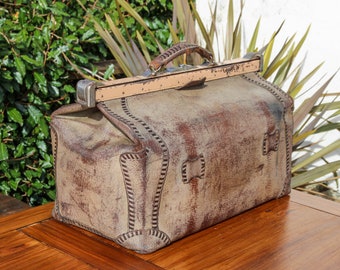 Antique French large leather Gladstone bag / early 1900s French doctors luggage travel case