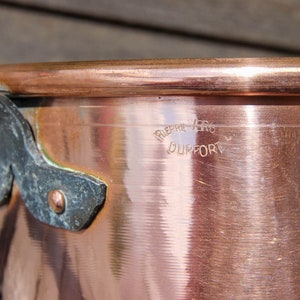 Vintage French PIERRE VERGNES DURFORT long handled copper pan / 1970s French unlined copper fireside pan image 10