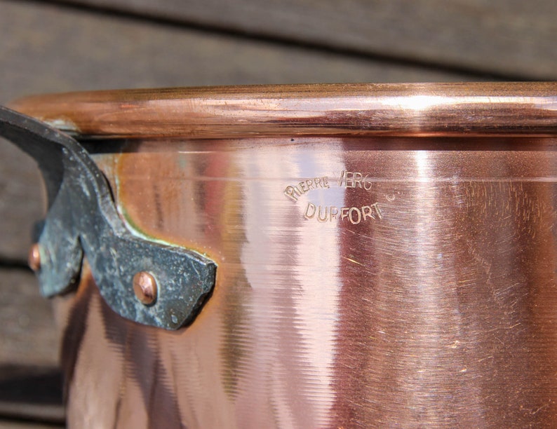 Vintage French PIERRE VERGNES DURFORT long handled copper pan / 1970s French unlined copper fireside pan image 10