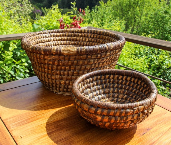 Pair of Antique French Baker s Bread Baskets Early 1900s Rye Woven Straw Baskets Vintage Rustic French Farmhouse Decor Etsy