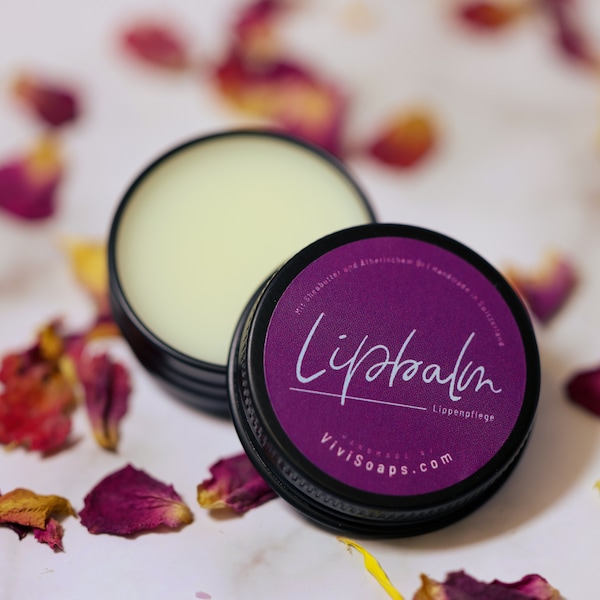 Lip Balm - handgemachte Lippenpflege mit Essential Öl, Bienenwachs und Sheabutter - 100% Organic - Plastik Frei