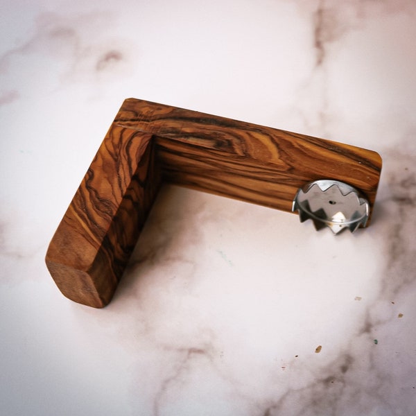 Soap holder made of olive wood - with magnet and adhesive strips - no drilling required - including plates - bathroom accessory