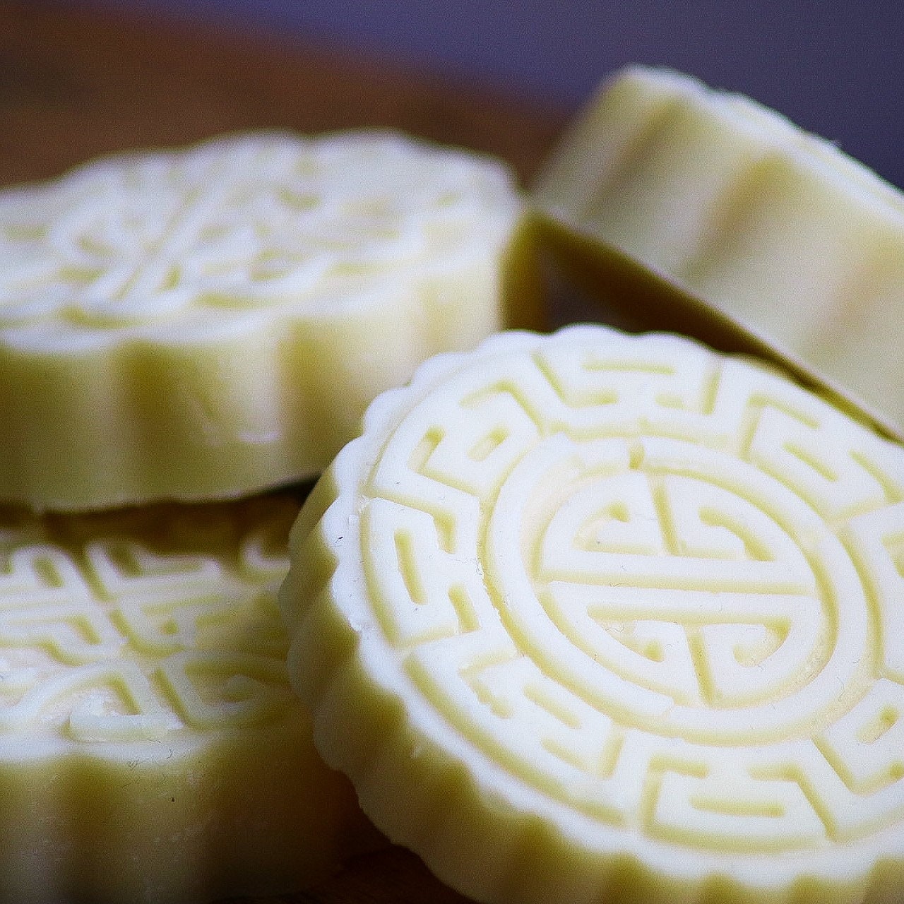 Lotion Bar Recipe with Beeswax, Coconut Oil, and Shea Butter