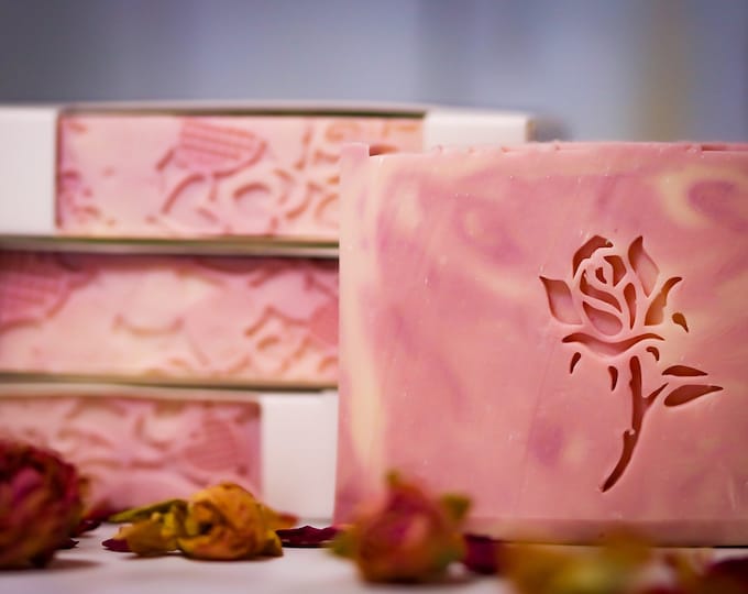 Featured listing image: Valentine Rose Soap - Handmade natural soap with rose scent - Vegan - Gift - Cold Process Soap - Made in Switzerland - Palm oil free