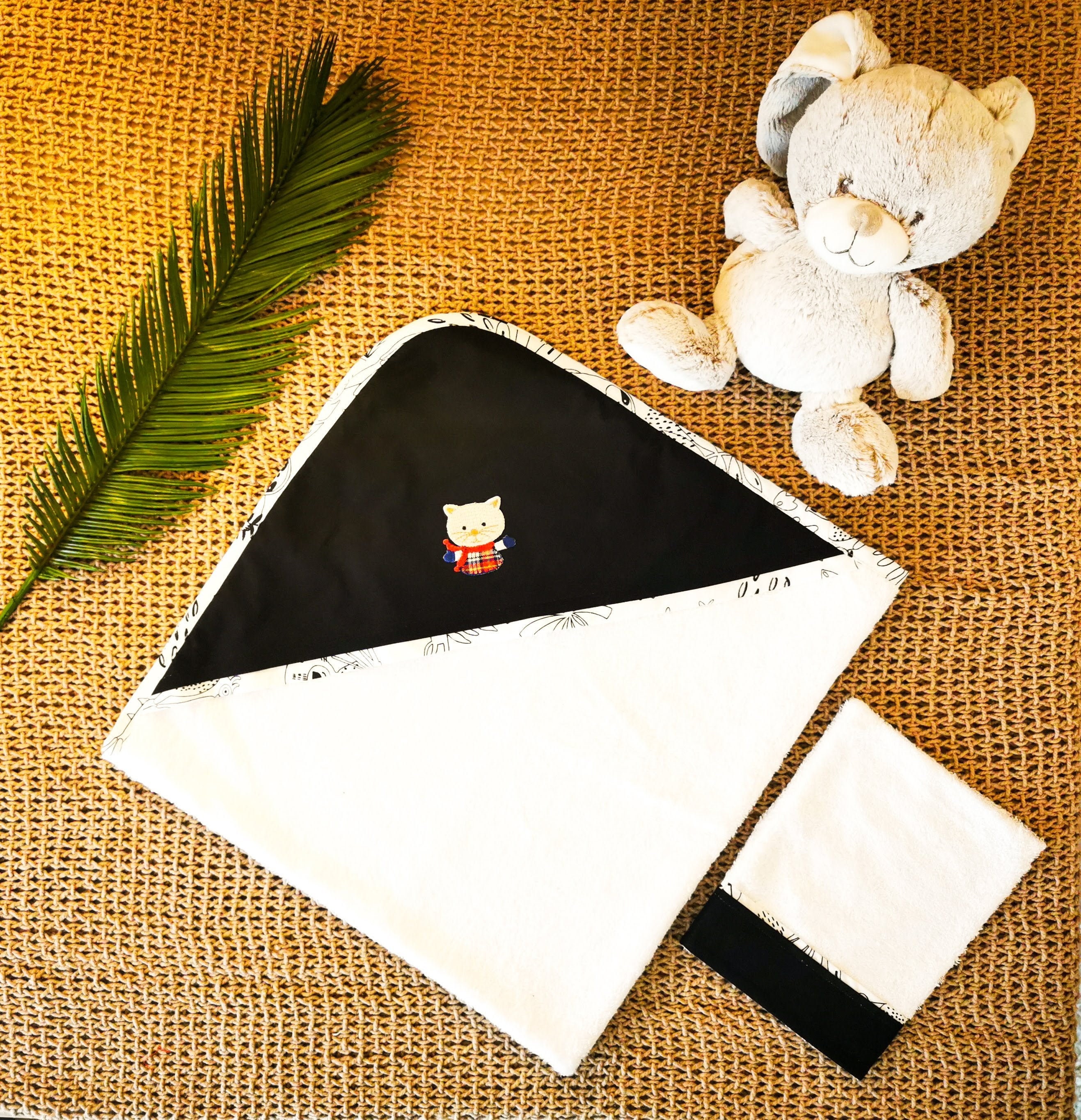 Cape de Bain en Tissu Éponge Bambou et Gant Assorti