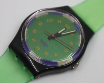 1990 Vintage Gents Swatch 'Top Sail' GB132, in a very GOOD condition, Working 100%, Non-Original Strap