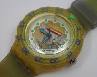 1993 Scuba SDK107 'Blue Ice', vintage Swatch, Good, Used Condition, working 100%, ORIGINAL strap 1993 Scuba SDK107 'Blue Ice', vintage Swatch, Good, Used Condition, working 100%, ORIGINAL strap