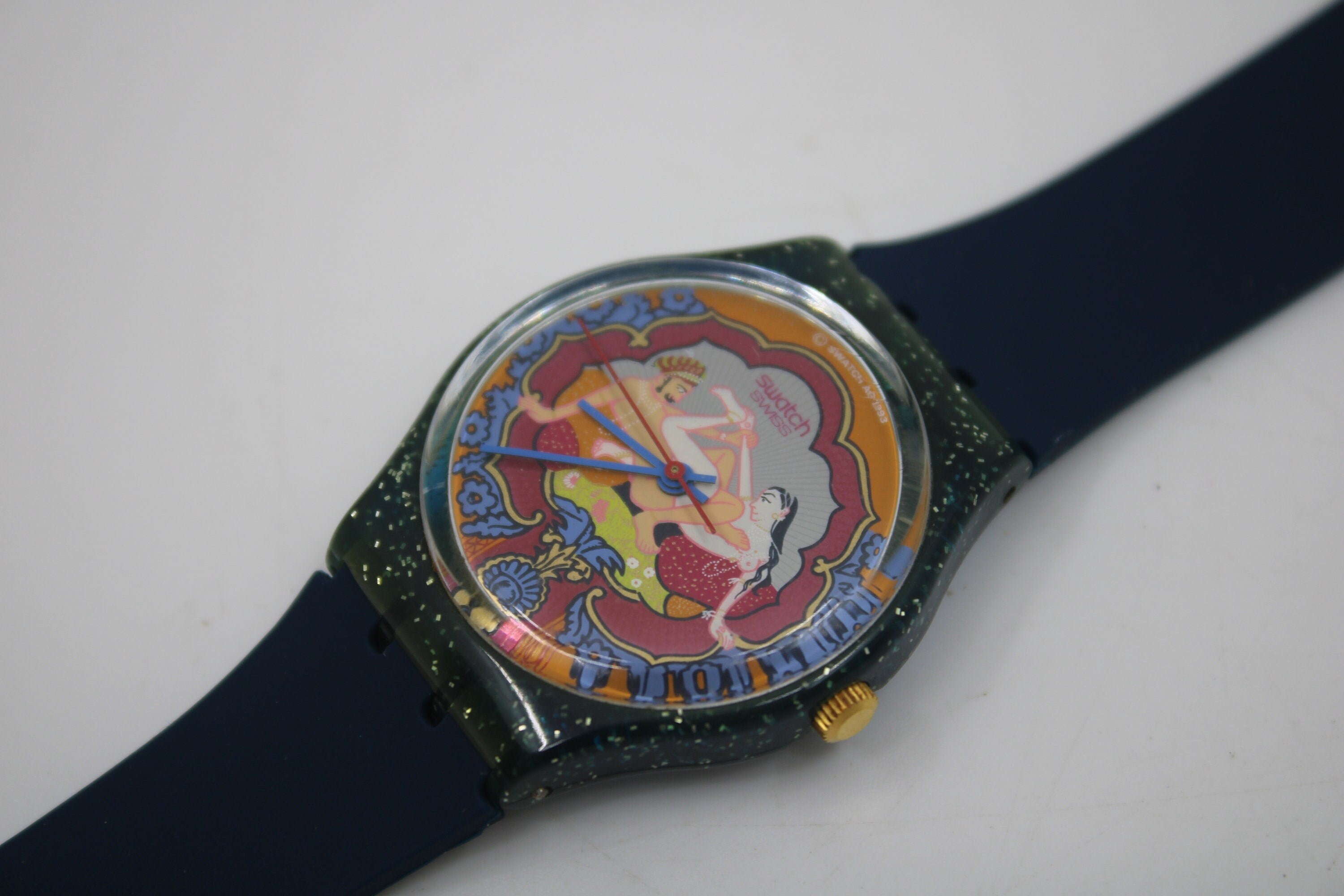 Orologio Swatch vintage 1994 Sexteaze or Kamasutra GN136 funzionante al 100 buono usato con cinturino in silicone NON originale