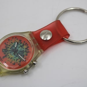 Porte-clés Swatch unique et vintage, GK902, 1997, Anemone , fabriqué à partir de montre Swatch pour homme recyclée, qui ne fonctionne pas image 1