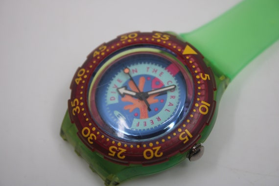 Unique, Vintage Swatch Keychain, SDG102/103, 1993… - image 2