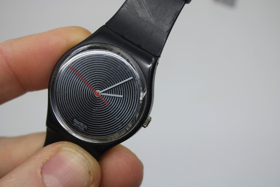 1986, Swatch, Herren, 'Soto', GB109, SEHR schöner Zustand, 100% funktionstüchtig, CRACKED Kristall - Etsy.de 1986, Swatch, Herren, 'Soto', GB109, SEHR schöner Zustand, 100% funktionstüchtig, CRACKED Kristall - Etsy.de