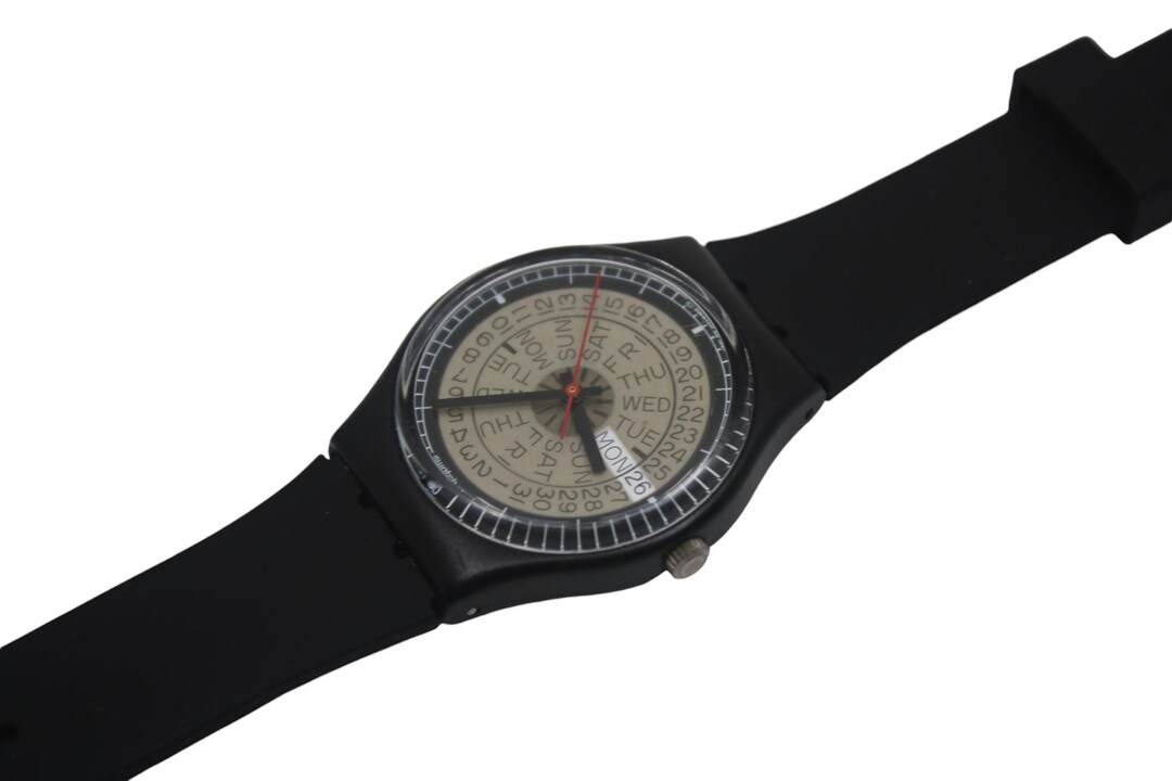 Swatch ブラック AG1994 41vWj09fzlL._UY900_.jpg