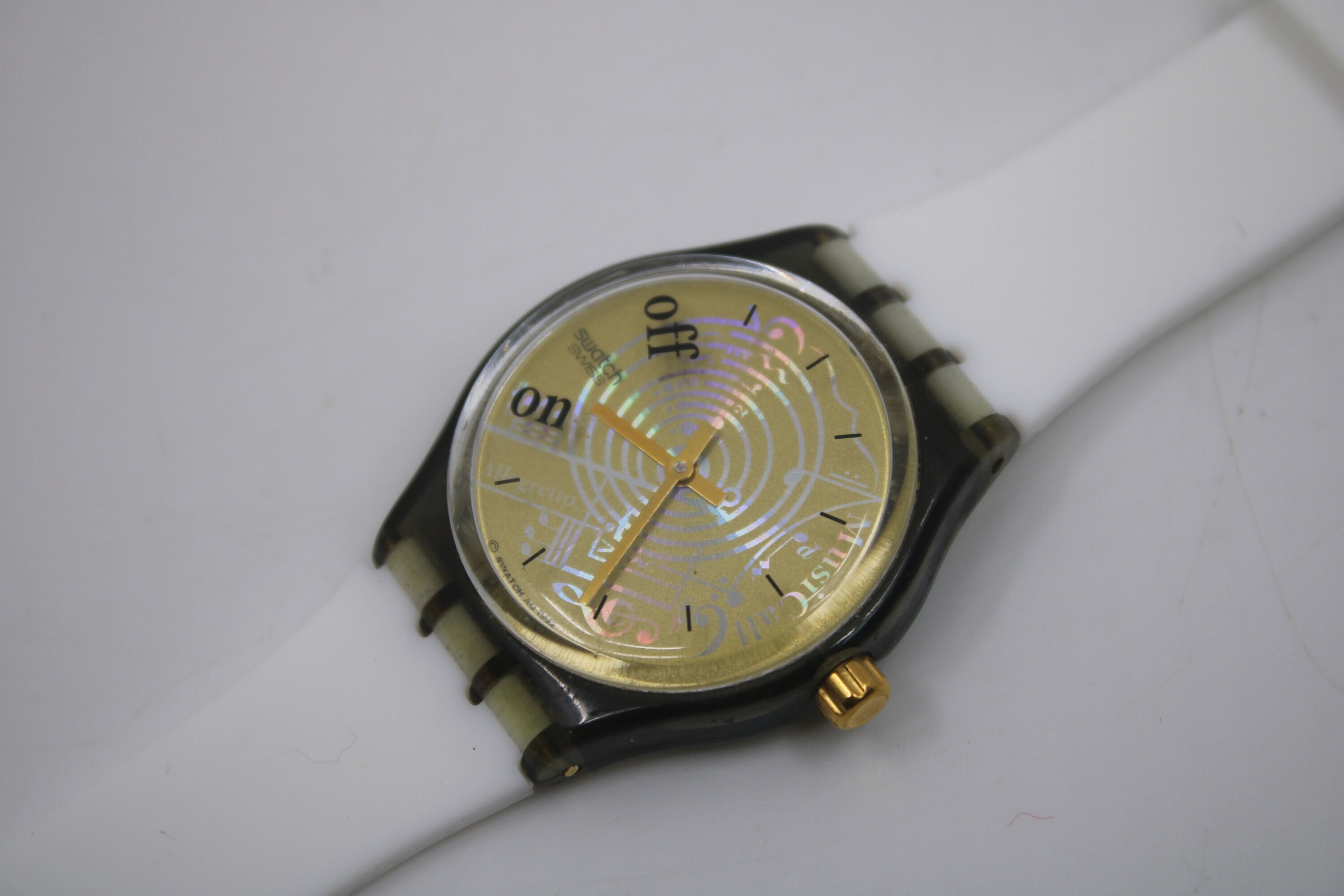 Swatch　MUSICALL swatch musicall spartito review model SLM101 - YouTube