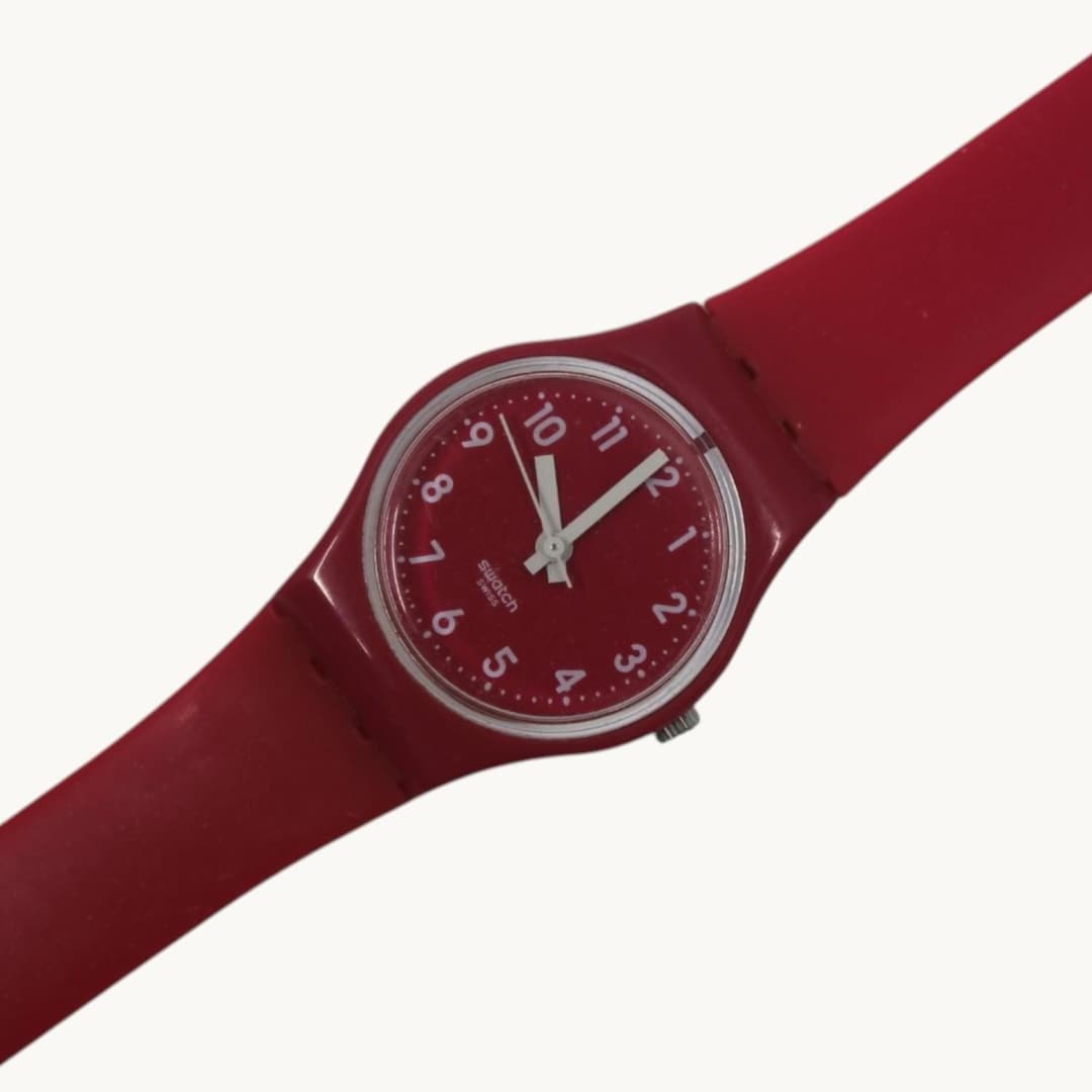 Bitter Cranberry Vintage Ladies Swatch, LR124, NO Box, Working 100