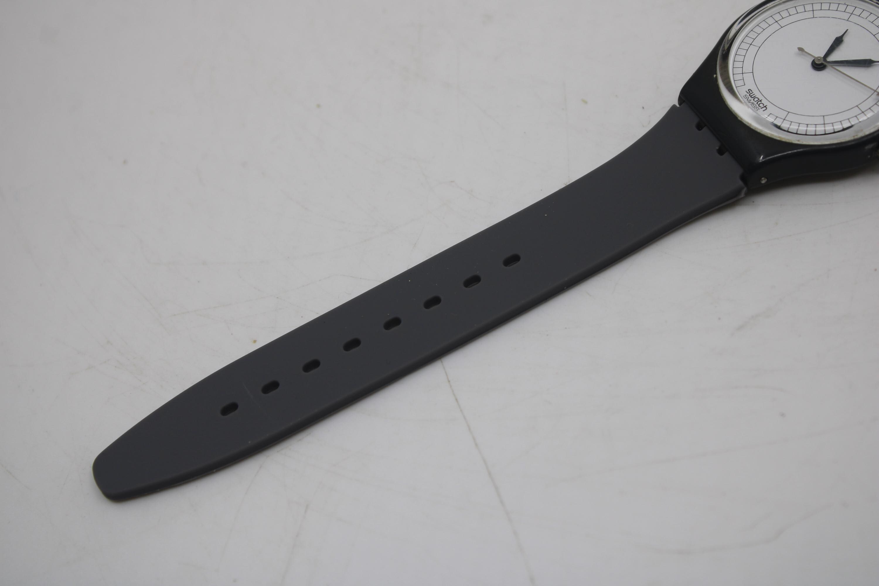 Swatch Watch - GA103 - INC. Swatch Watch GA103 INC. 1986. Very Good Working Condition  main image 2