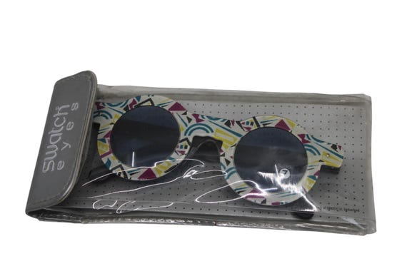 Colorful Geometric Vintage Swatch Sunglasses Swatch Sunglasses Vintage never worn - Mod. SW712 005  main image 3
