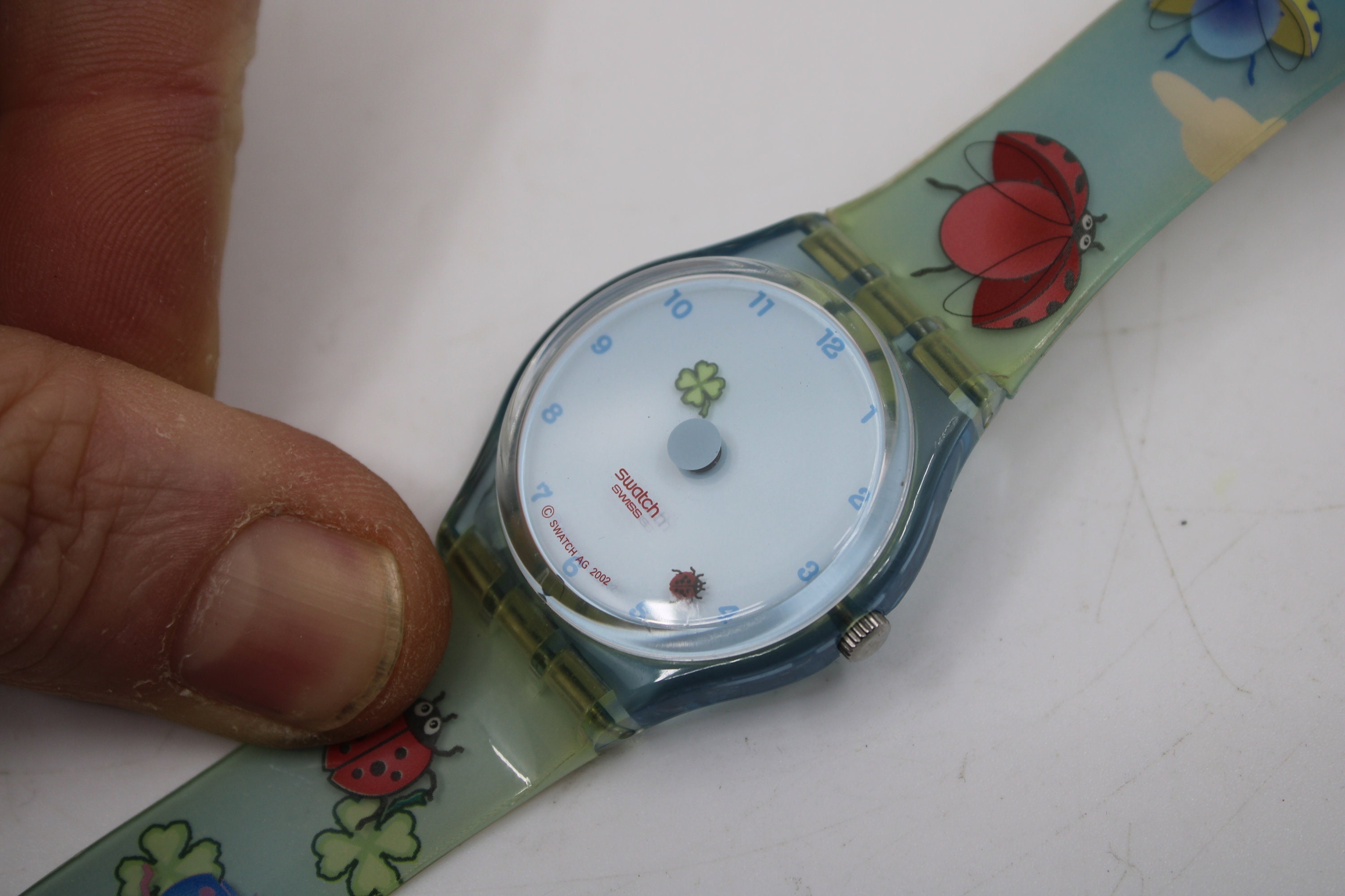 Women Fashion Watch Lady Bug Face White Band Analog Ladies Wrist Watch Vintage TeenTime Ladybug Watch Aluminum Swiss Made Silver  main image 2