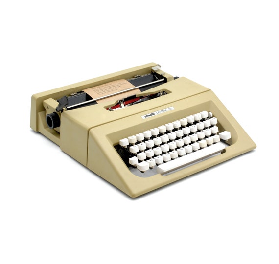 Olivetti Lettera 25 1980's Beige Portable Typewriter - Etsy