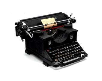 Olivetti M40/2 - Camillo Olivetti - Italia 40's - macchina da scrivere nero antico