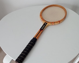 1 RAQUETTE BOIS CLUB des années 1950 cordage bon état avec croix Séphir. EUR 20,00 - FR
