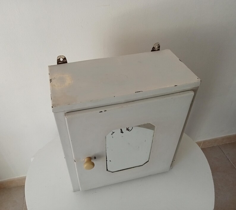 Art Deco Style Metal Medicine From the 50s/60s, Bathroom