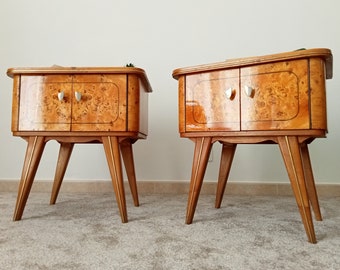 Paire de tables de chevets table d'appoint en ronce de noyer années 40/50, Pair of bedside tables side table in burr walnut 40s/50s