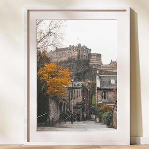 Edinburgh Castle Print Dark Academia Schottland Galerie Wandkunst Herbst Reise Poster Europa Digital Download