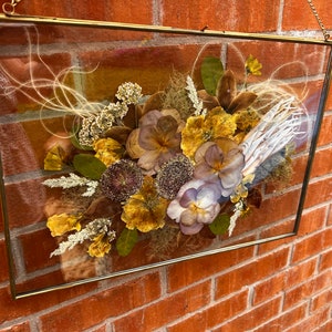 Birth Flower Frames  Pressed Bouquet Shop