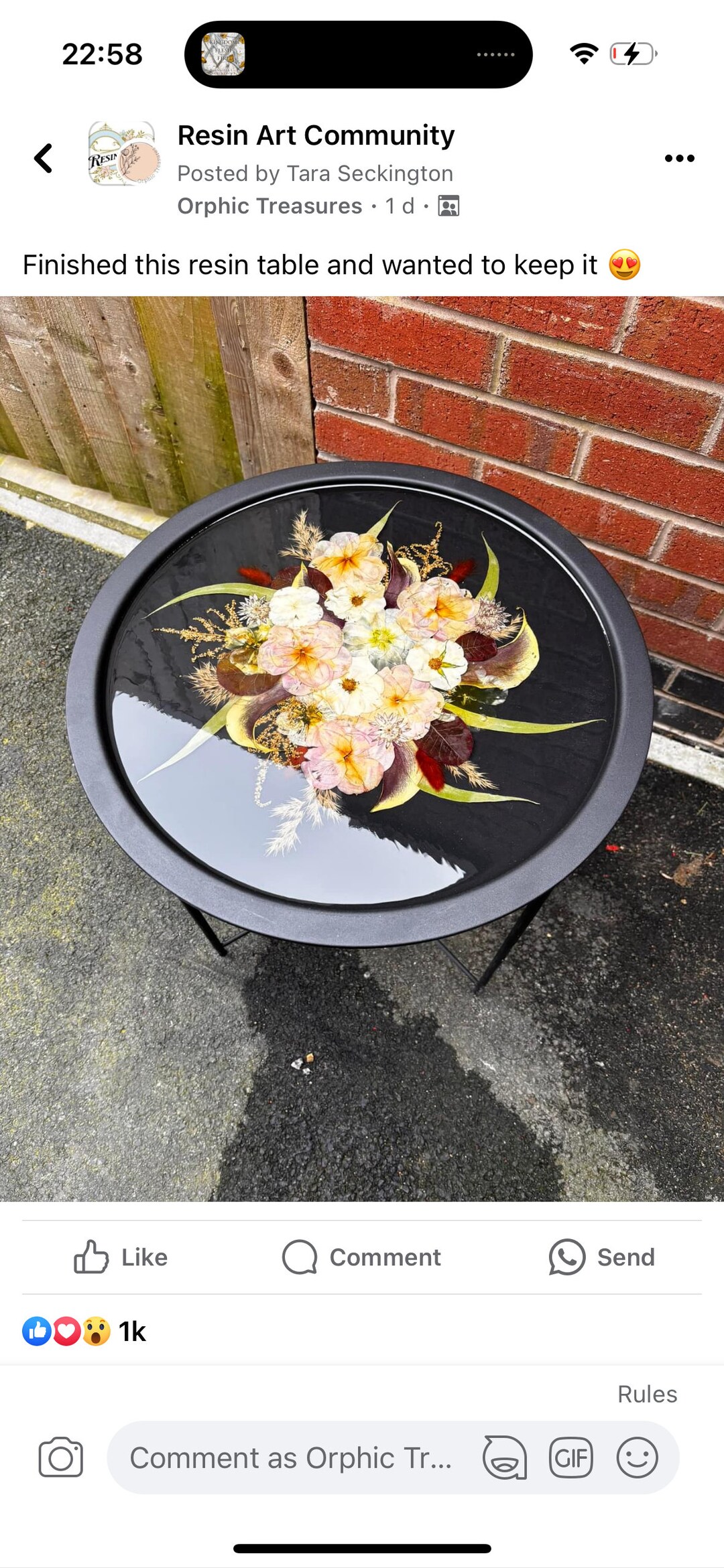Curated visual reference: Picture Idea: Wedding Flower Preservation Side Table Resin Table Floral Resin