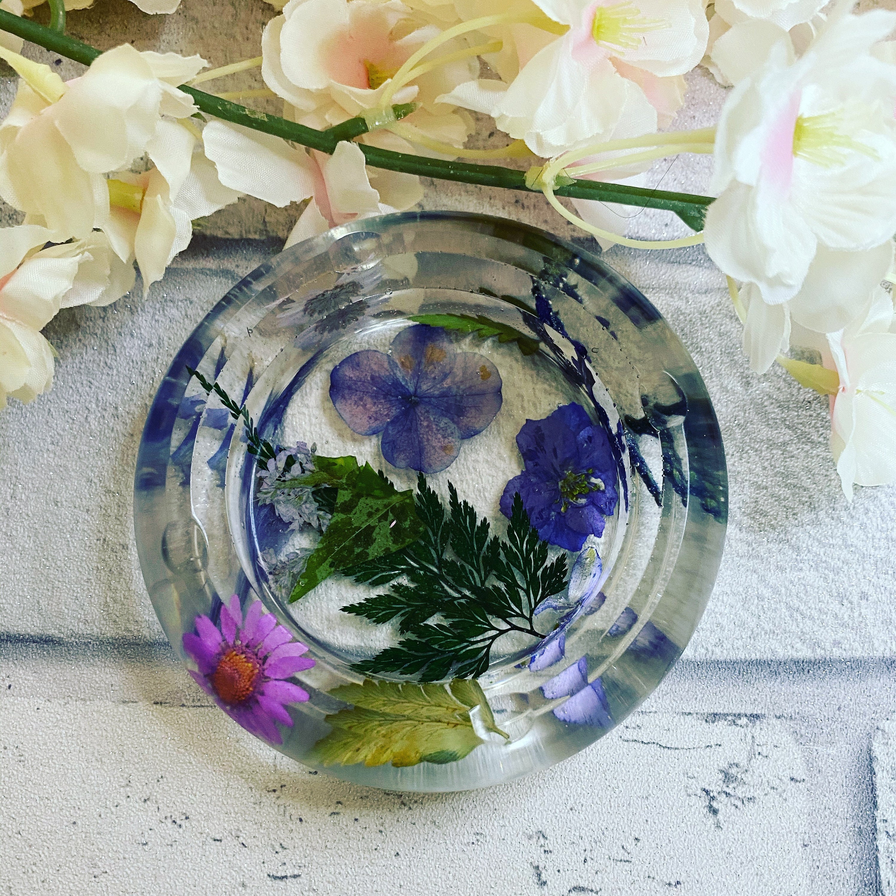 Floral Ashtray / Resin Ashtray / Gifts for Her / Trinket Dish Etsy UK