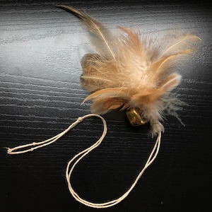 Handmade Yellow Golden Rooster & Hen Feather &quot;mice&quot; Cat Toy Kitty Teaser Toy with Bell Natural Shed Cruelty Free Real Chicken Feathers