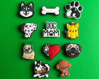 Pendentifs pour chaussures CHIEN - breloques pour chaussures mignon - breloques pour chaussures - breloques en PVC - décoration de chaussures - breloques mode - accessoires de chaussures - coeur rouge - allumé - amoureux des chiens