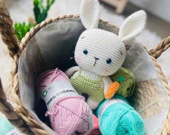 Crochet Bunny Pattern | Handmade Amigurumi Bunnies