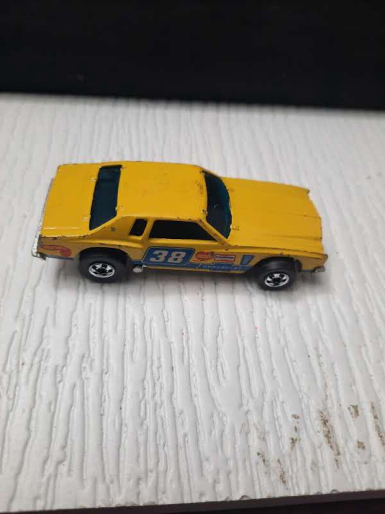 Hot Wheels Monte Carlo Stocker Yellow Blackwalls Bw 1977