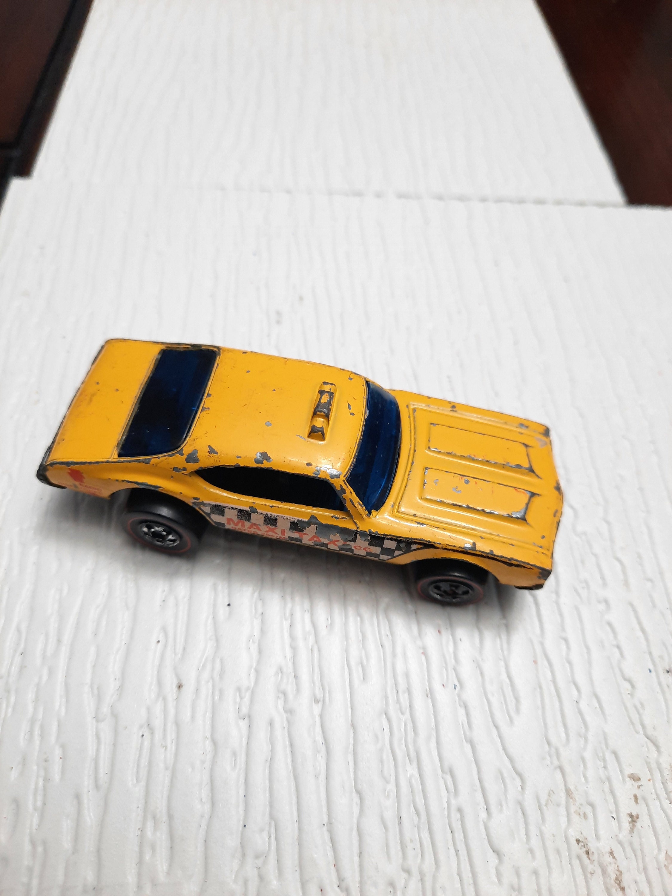 Hot wheels maxi taxi sale