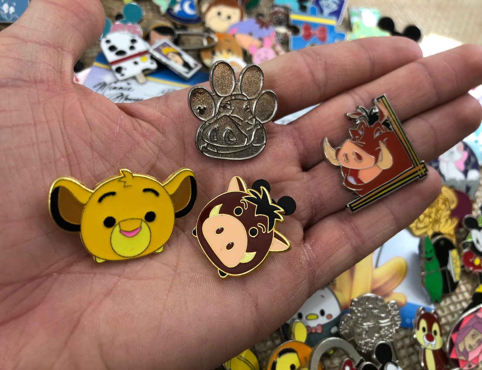 Disney Trading Pin Bundles 5 10 15 20 30 Random Pins Etsy