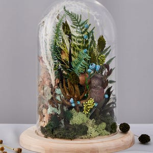 Dried Flower Dome Birthday Gift for Mom, Table Centerpiece, Wedding Anniversary Gift, Nature Under Glass, Eternal Flowers Under Glass