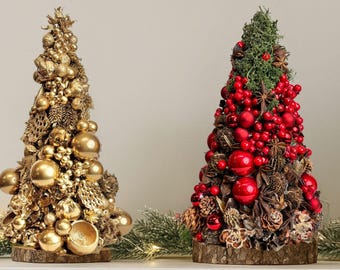 Mini Christmas Tree from Preserved Moss and Dried Flowers – Table Centerpiece, Rustic Holiday Decor, Eco Friendly Xmas Decoration