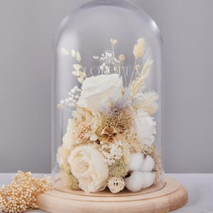 Preserved Flower Arrangement in Glass Dome – Elegant Botanical Home Decor & Gift for Weddings, Anniversaries, and Special Occasions