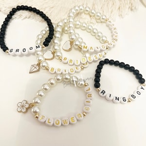 Bridal party bracelets| pearl bracelet | bride | groom | bridal party proposal | bachelorette party| bridal gift | matching jewelry